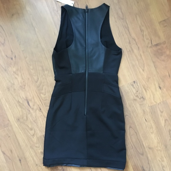 NWT Walter Baker Brock Faux Leather Detail Scuba Dress - Picture 2 of 4